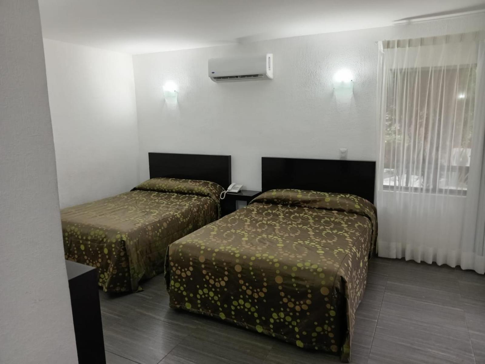 Hotel Punta Galeria Morelia Bagian luar foto